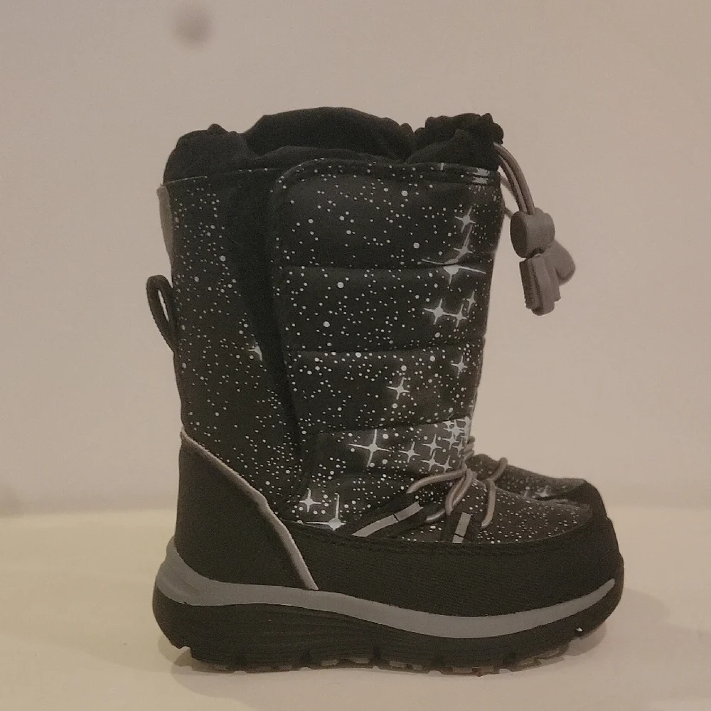 L.L. Bean Kids Black and Gray Snow Boots Waterproof Boots Size 7